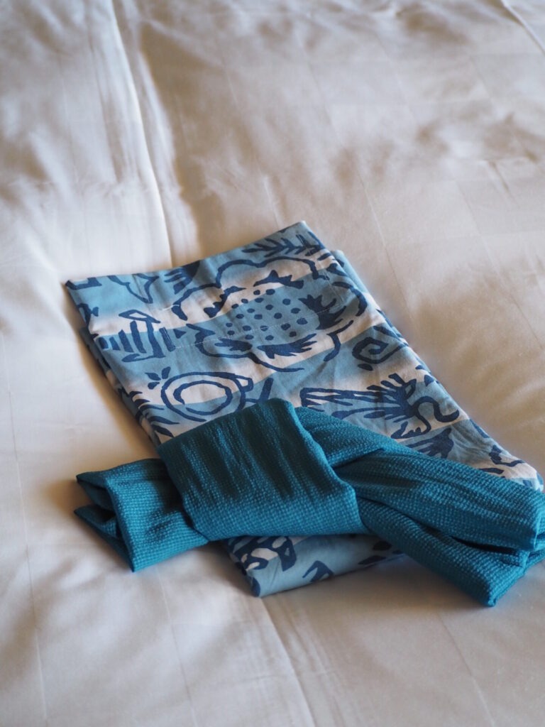 yukata de l'hôtel Shiraraso à Shirahama au japon